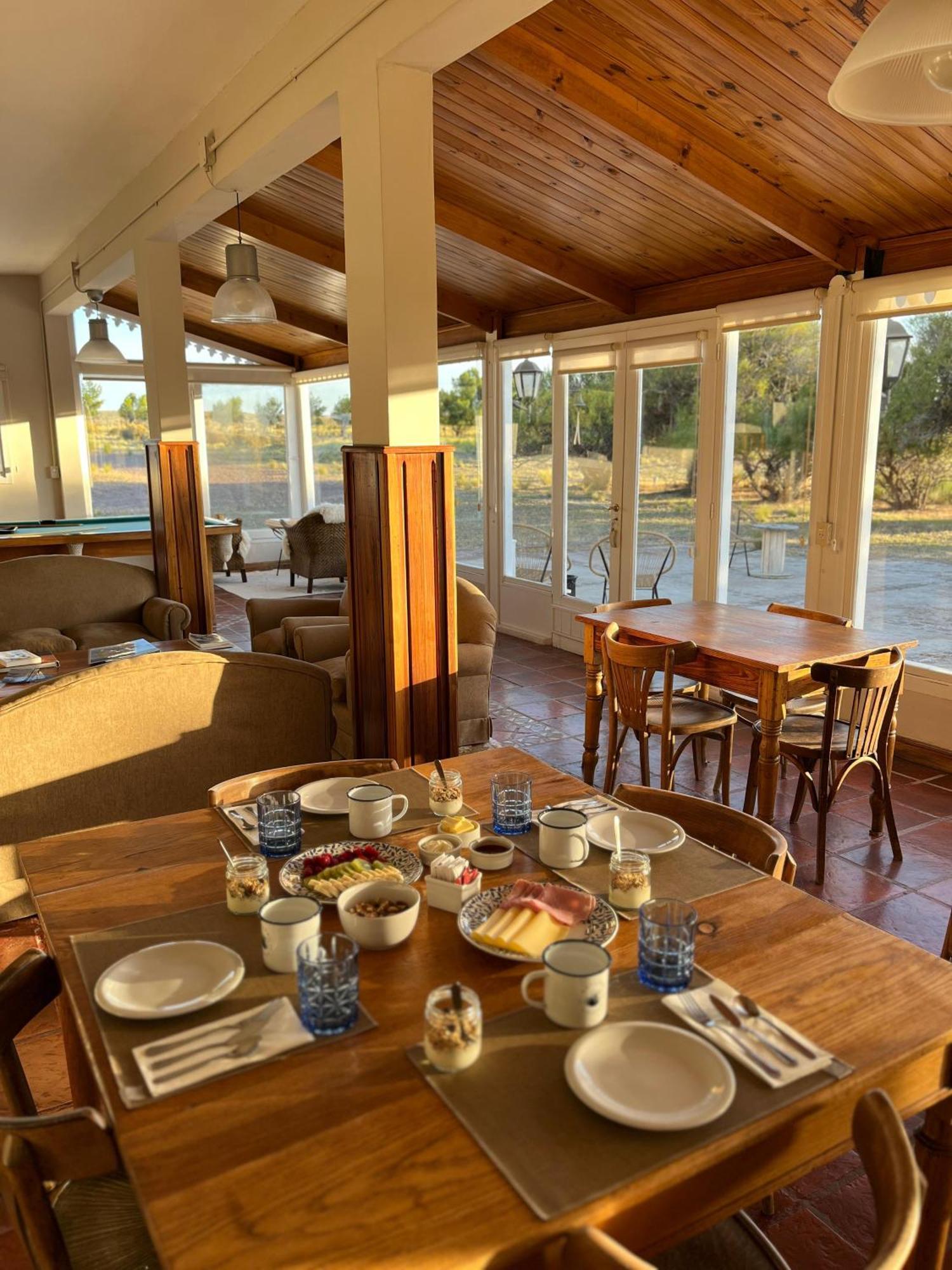 La Elvira Natural Lodge Nature & Wildlife Experience In Peninsula Valdes Punta Delgada 外观 照片